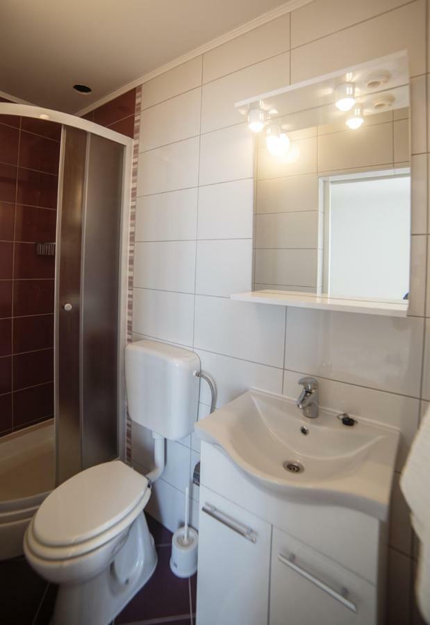 ראב Apartments Maris מראה חיצוני תמונה